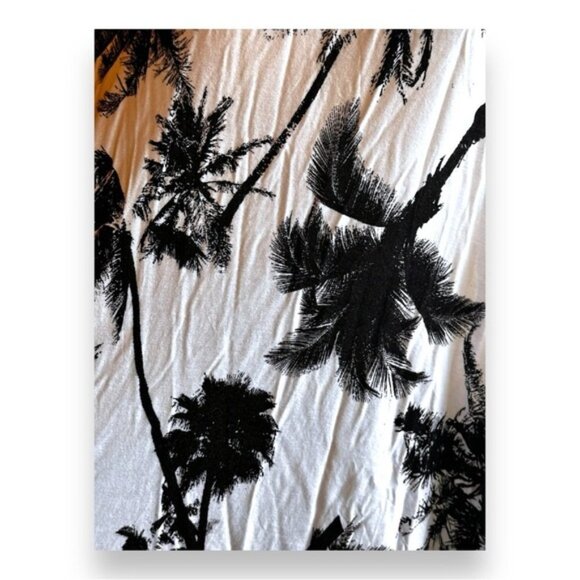Women’s 2XL Cupid Curvy Black and White Palm Tree Top 18 20 2X XXL - Picture 8 of 9